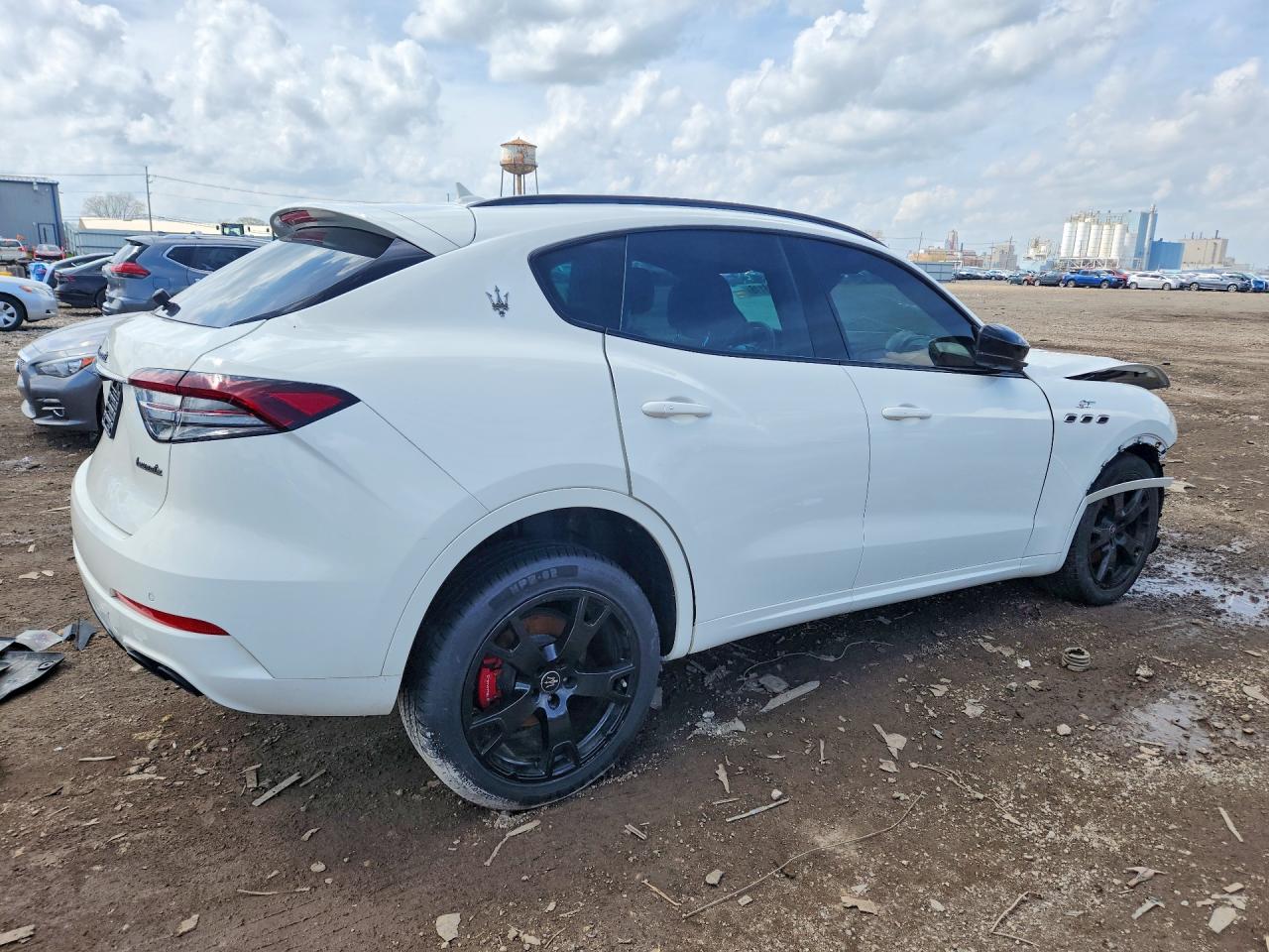 Maserati Levante Ba Base