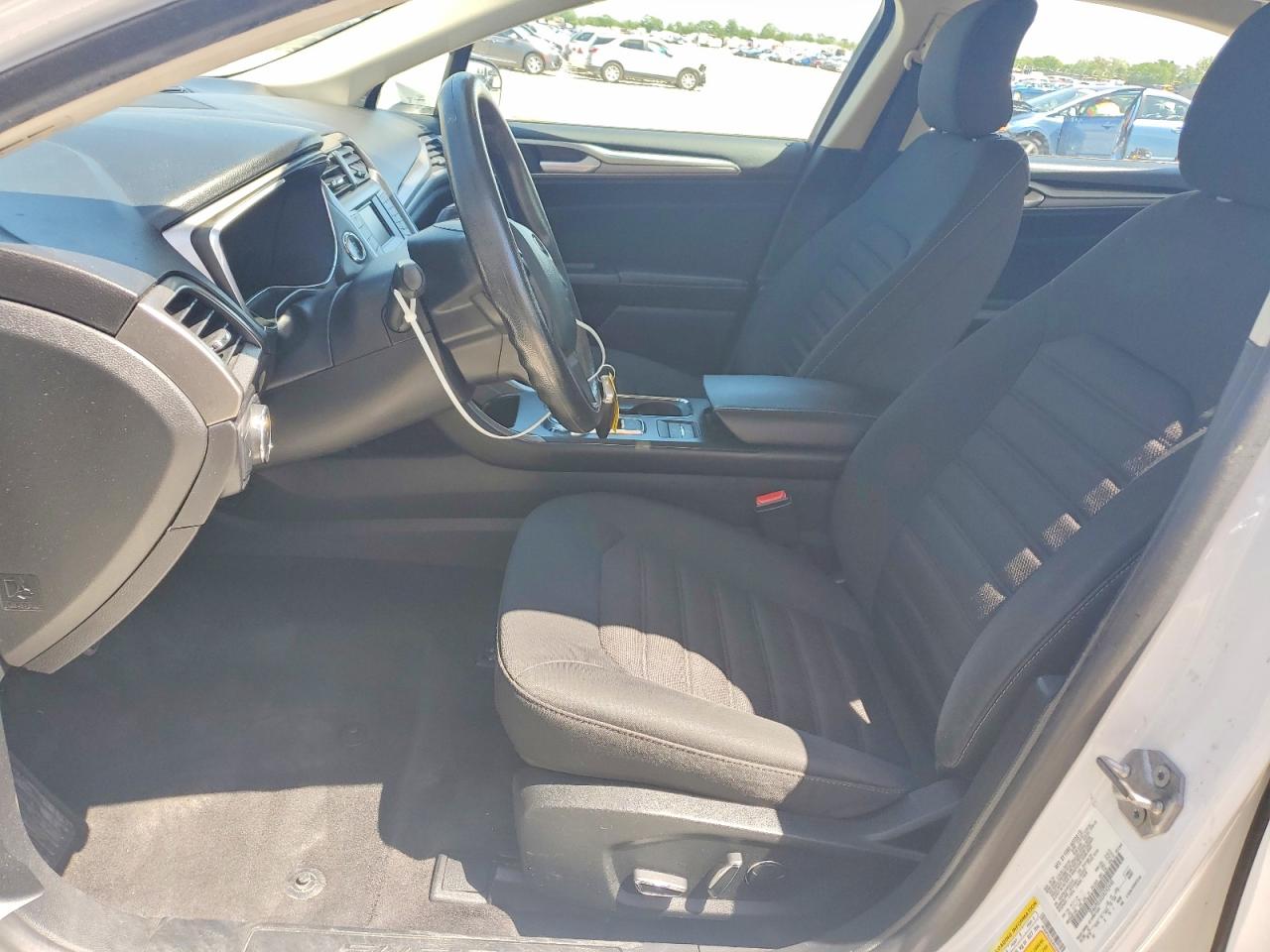 Ford Fusion Se Hybrid