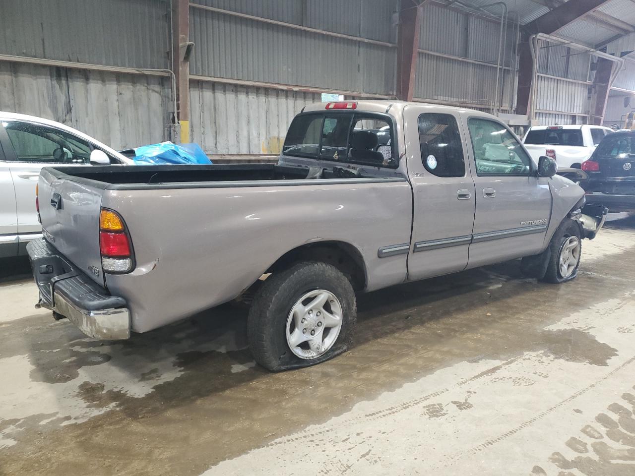 Toyota Tundra Access Cab