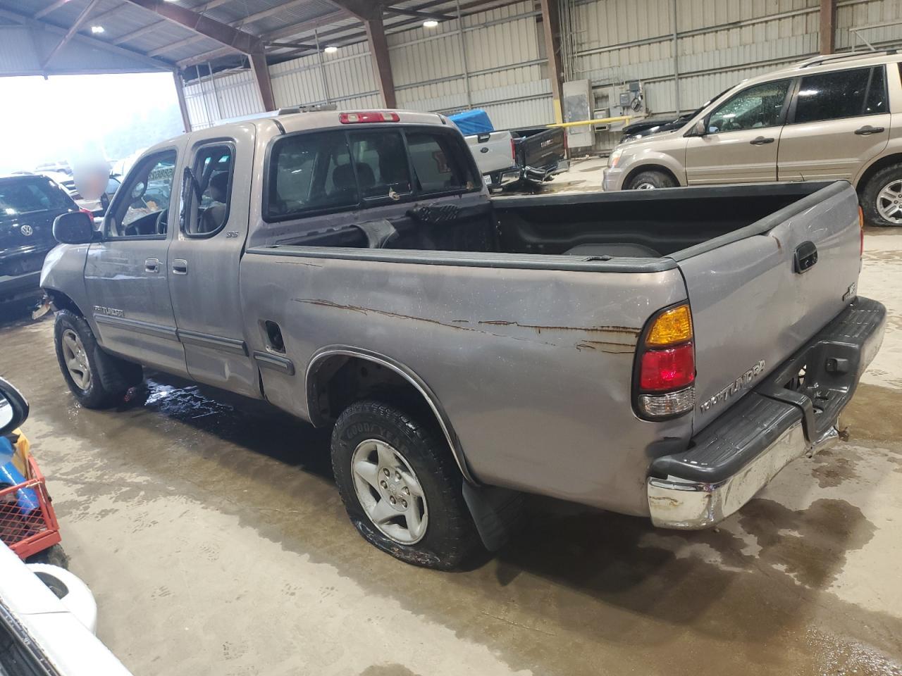 Toyota Tundra Access Cab