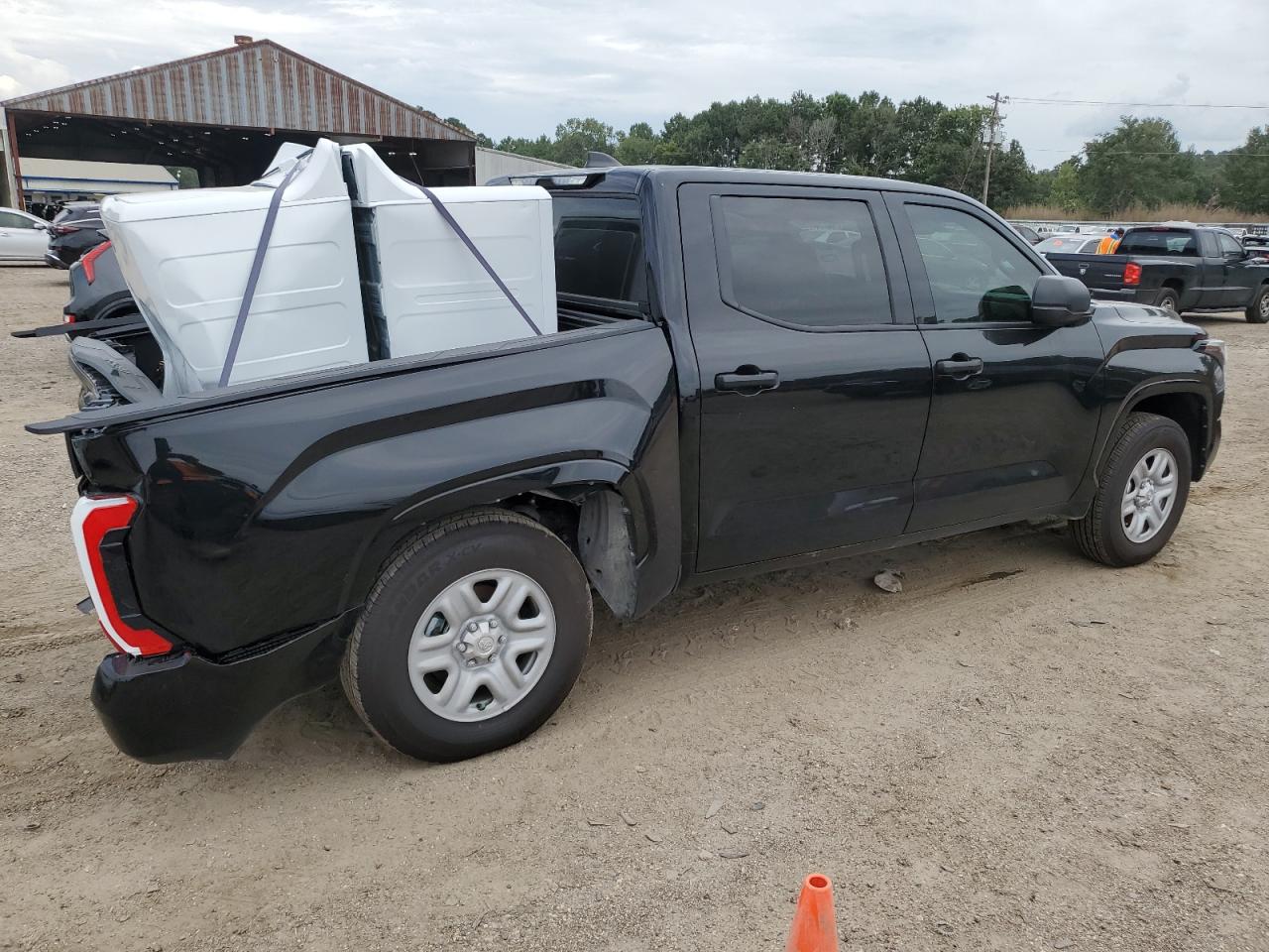 Toyota Tundra Crewmax Sr