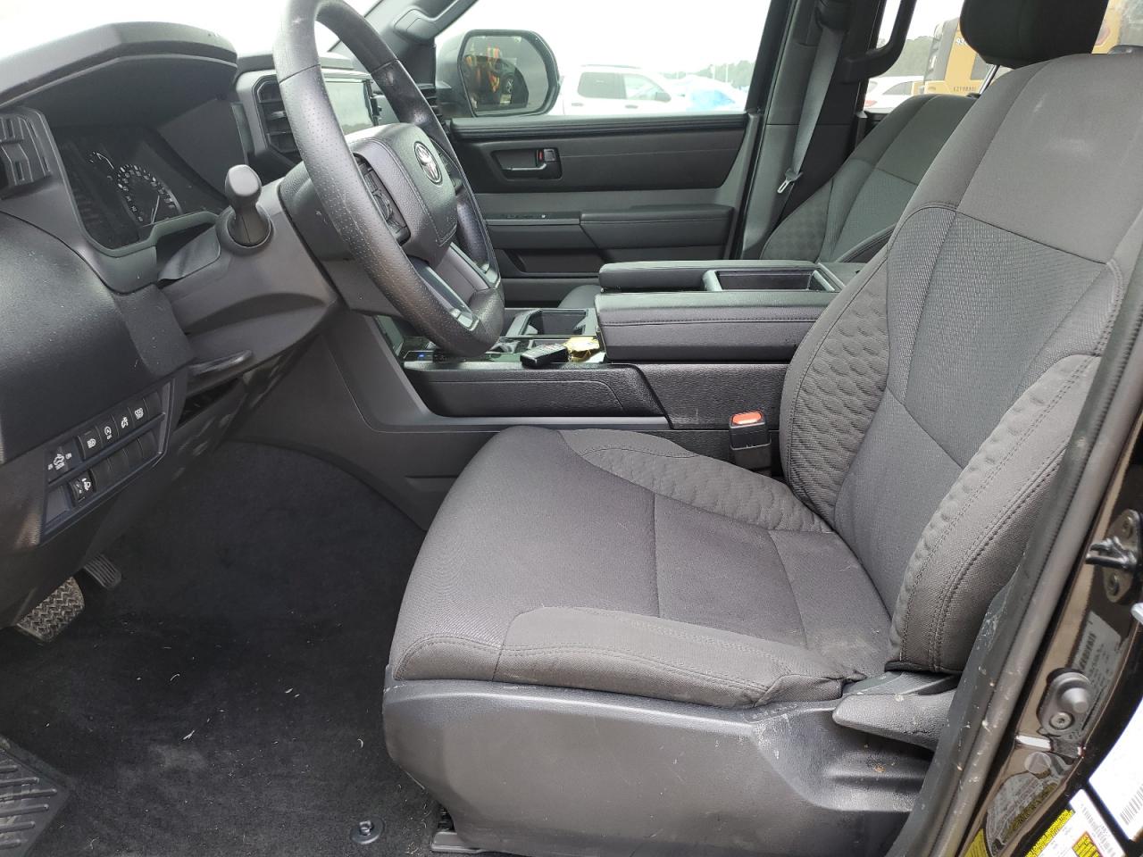 Toyota Tundra Crewmax Sr
