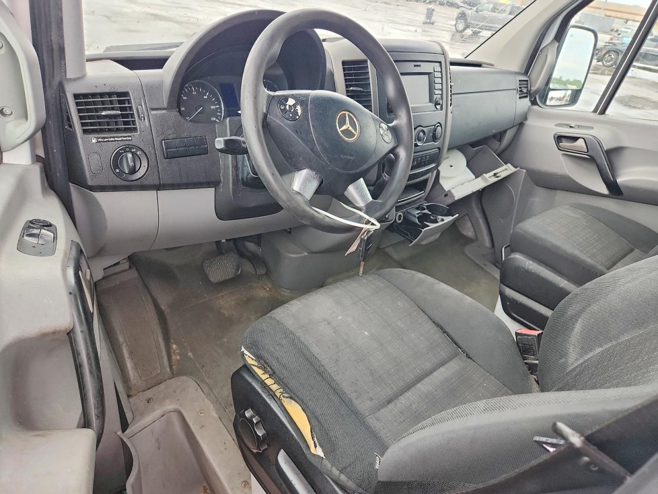 Mercedes-Benz Sprinter 2500