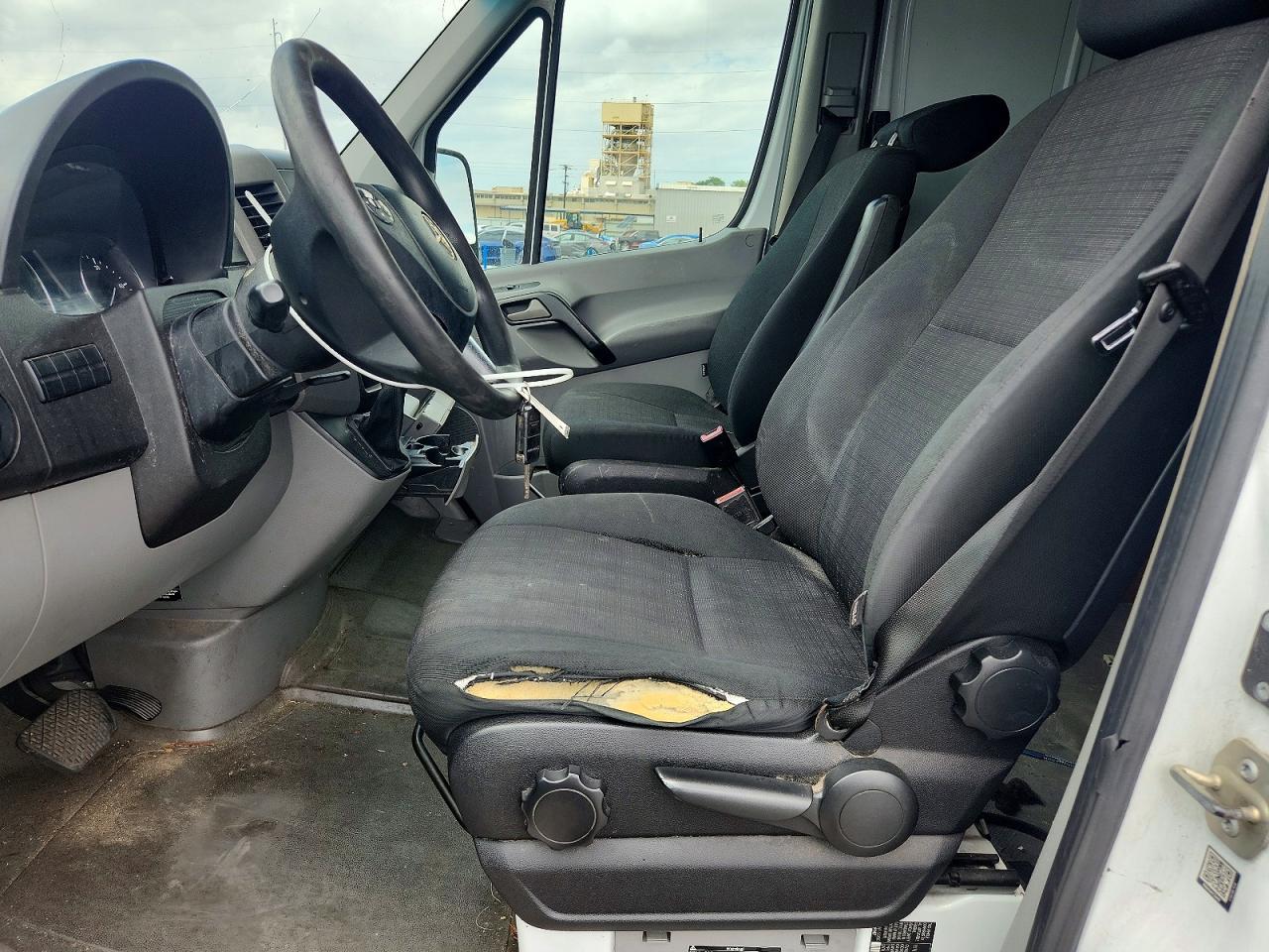 Mercedes-Benz Sprinter 2500