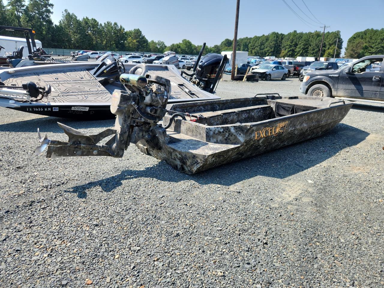 Exce Boat