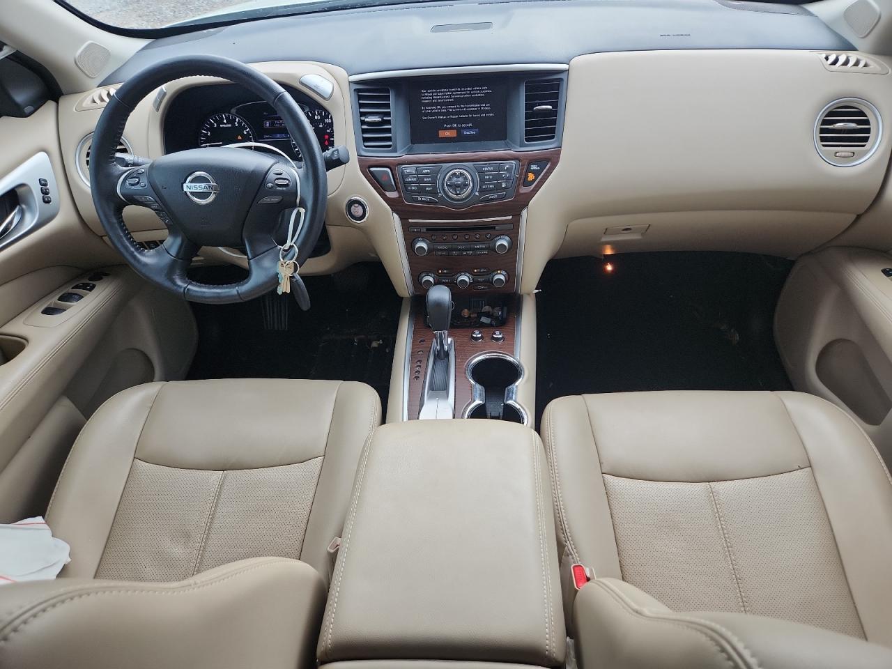 Nissan Pathfinder Platinum