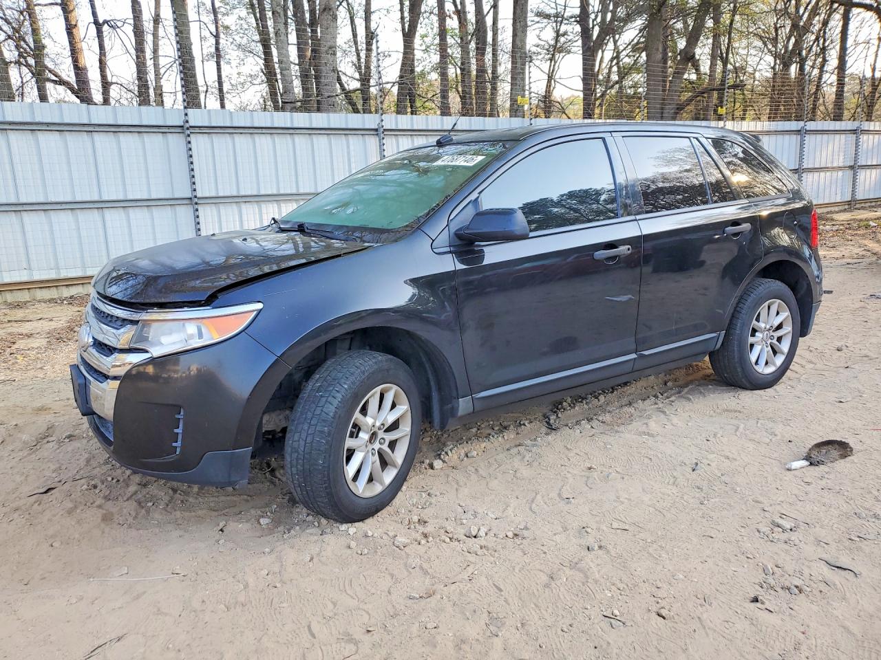 Salvage Ford Edge Image