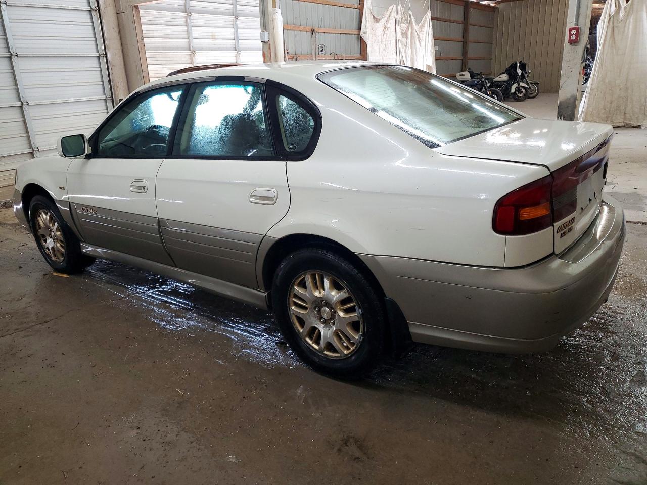 Subaru Legacy Outback 3.0 H6