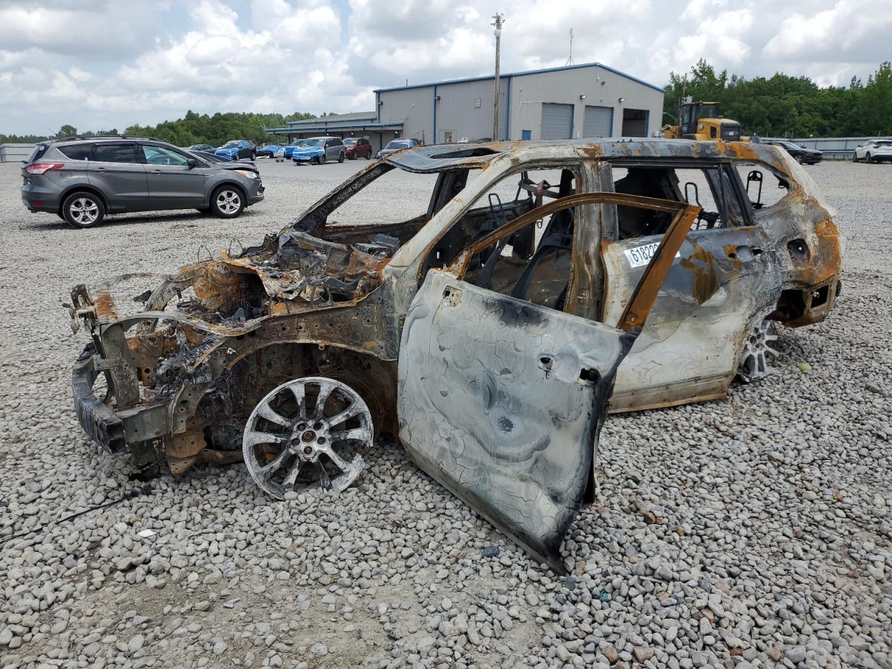 Salvage Toyota Highlander Image