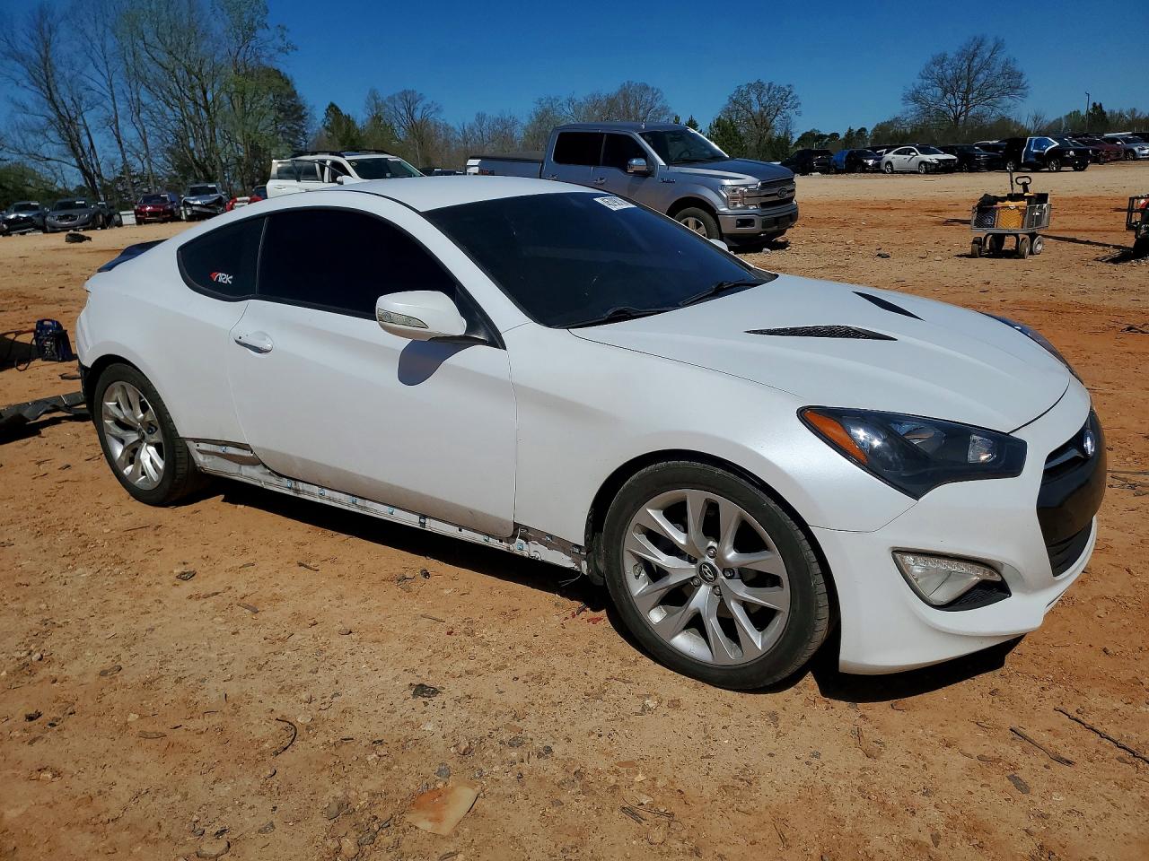 Hyundai Genesis 3.8