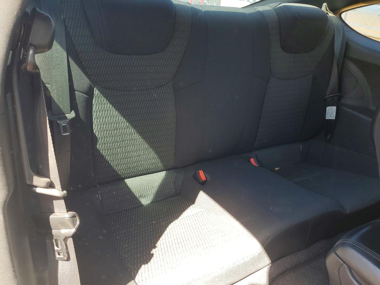 Hyundai Genesis 3.8