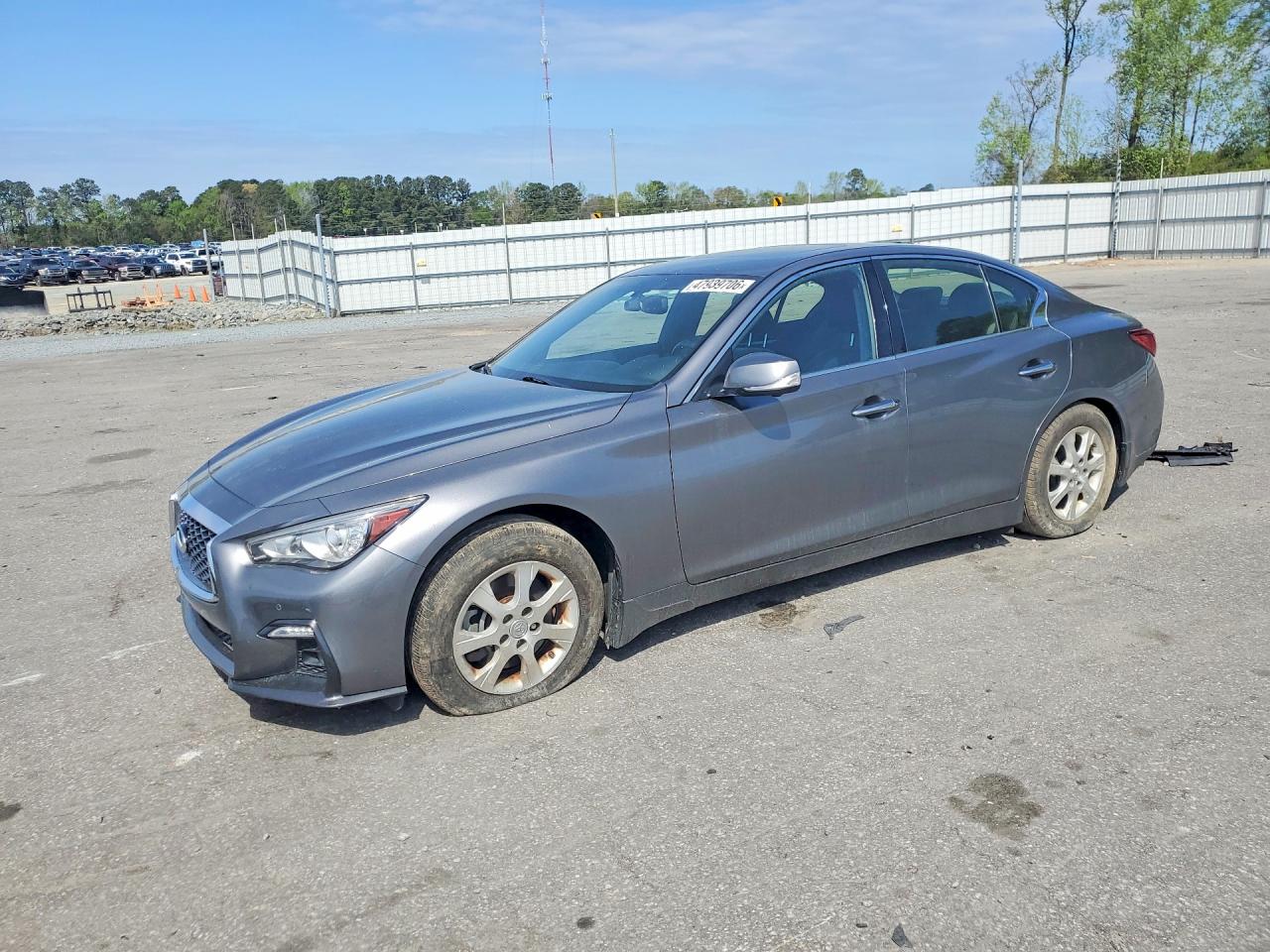 Salvage INFINITI Q50 Image