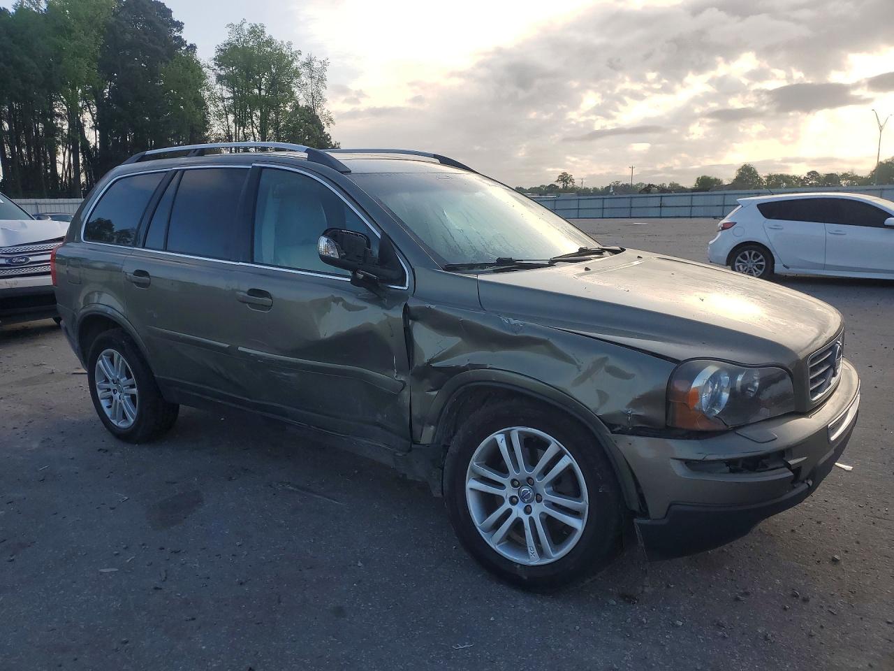 Volvo XC90 3.2