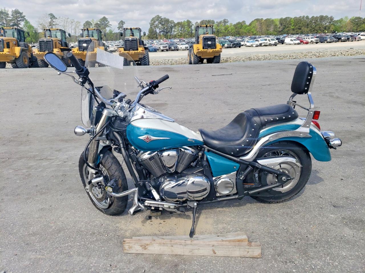 Kawasaki Vulcan 900 D