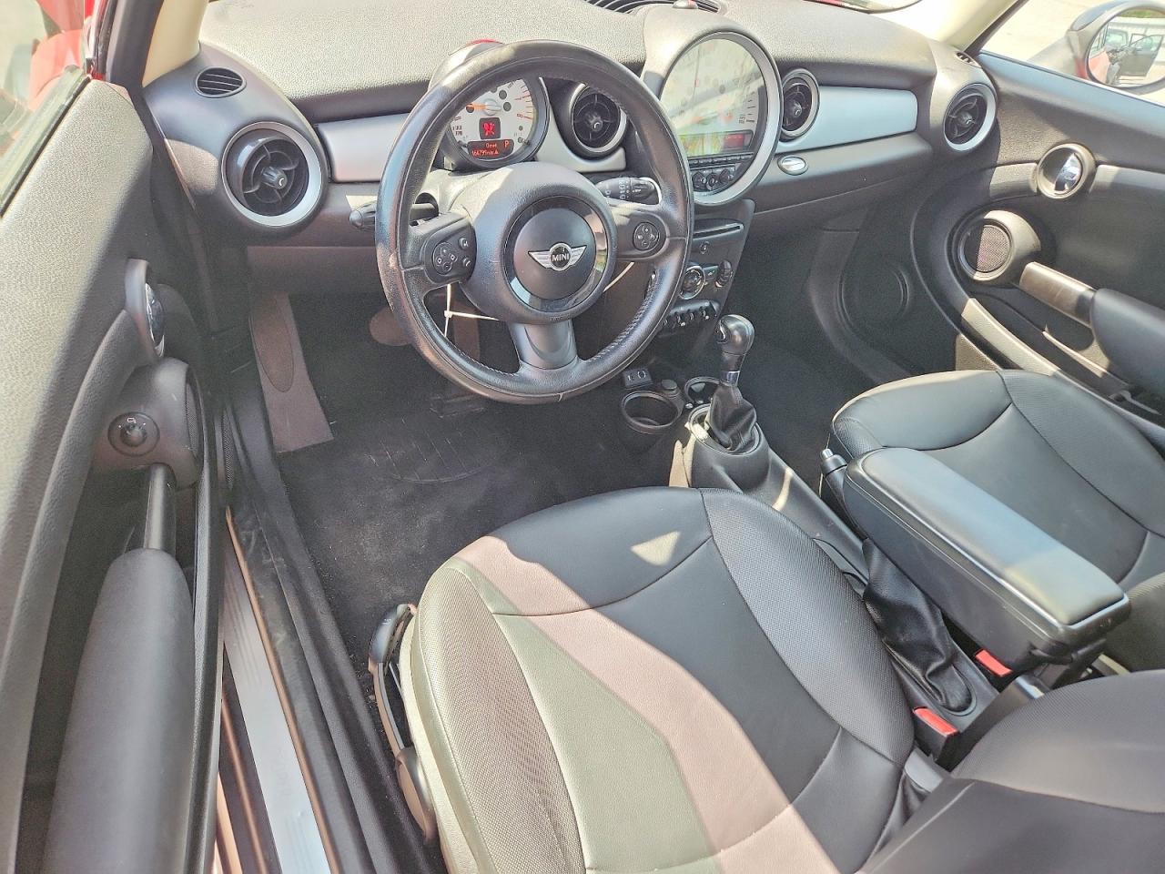 MINI Cooper Clubman