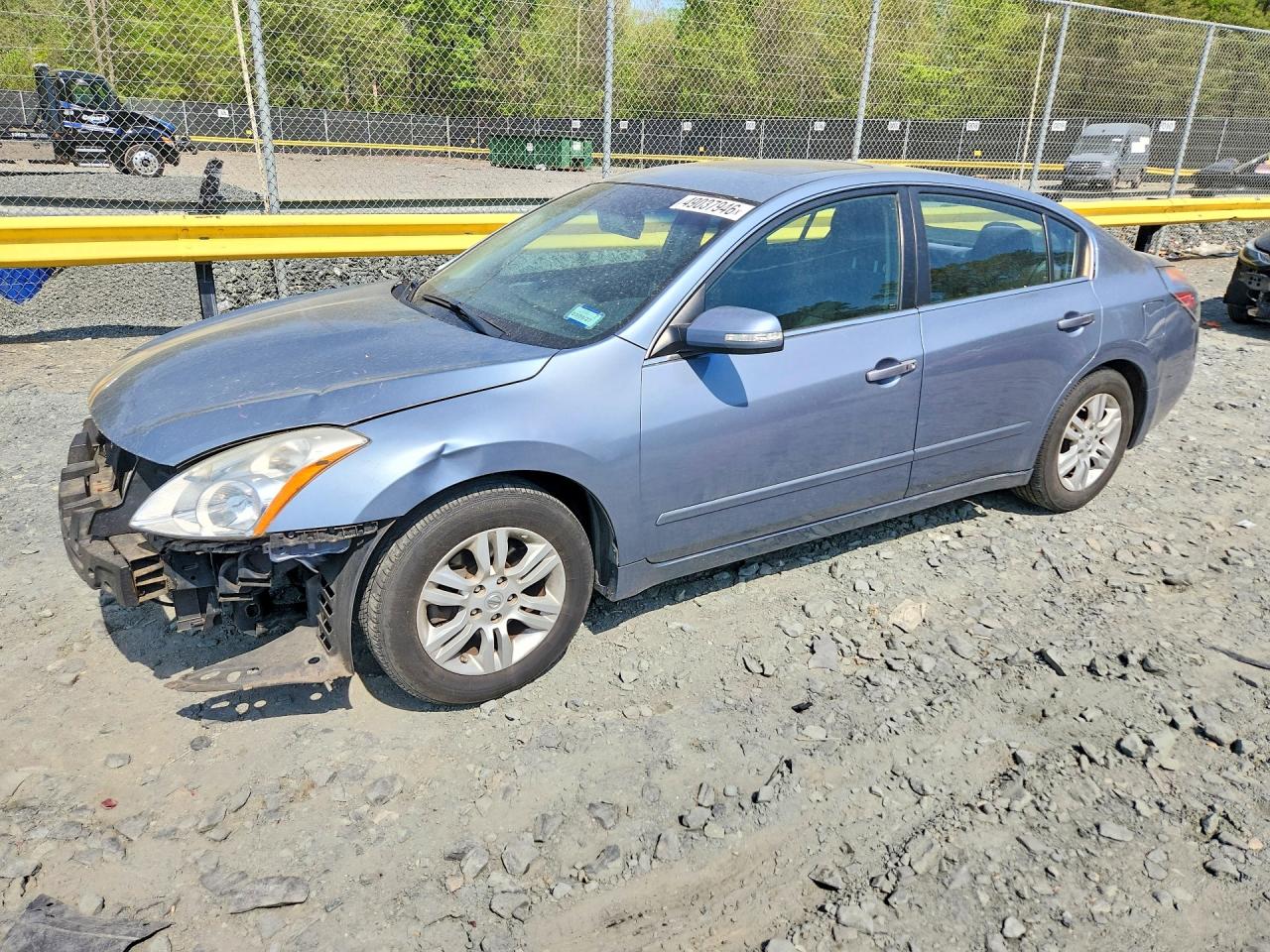 Salvage Nissan Altima Image
