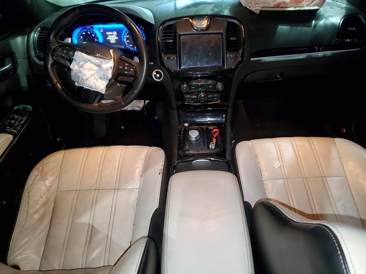 Chrysler 300 S
