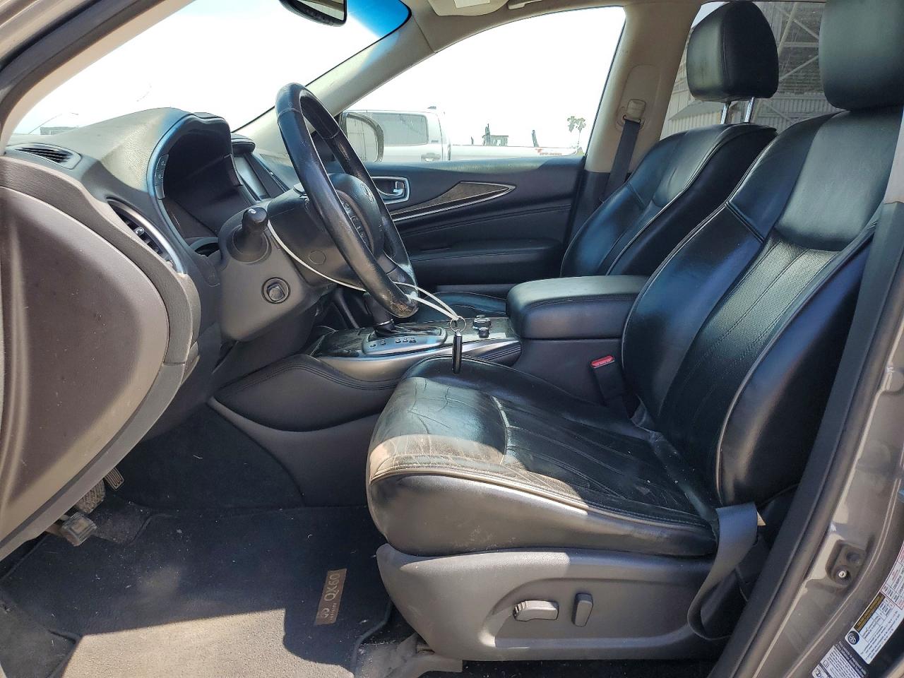 INFINITI Qx Base