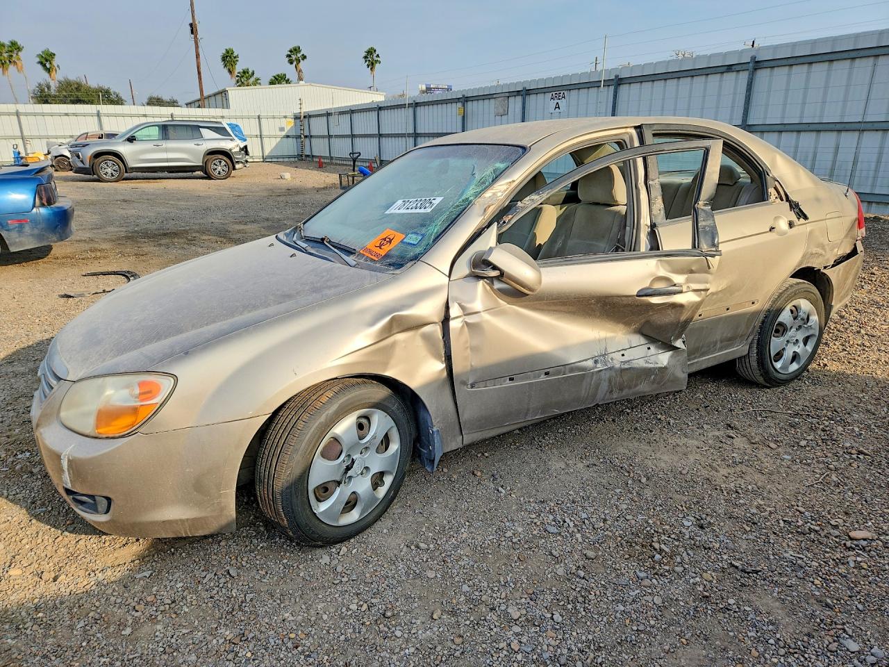 Salvage Kia Spectra Image