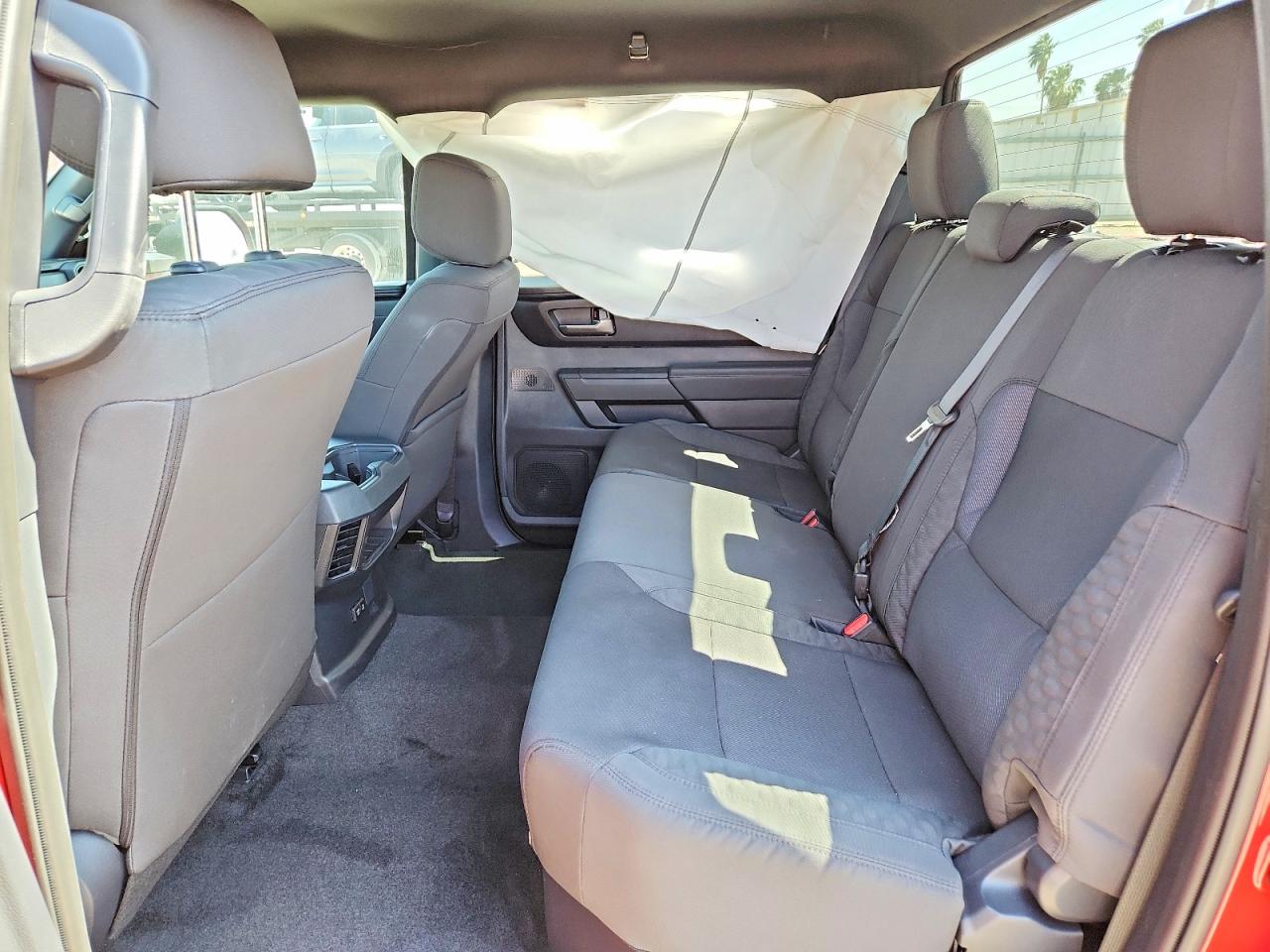 Toyota Tundra Sr5