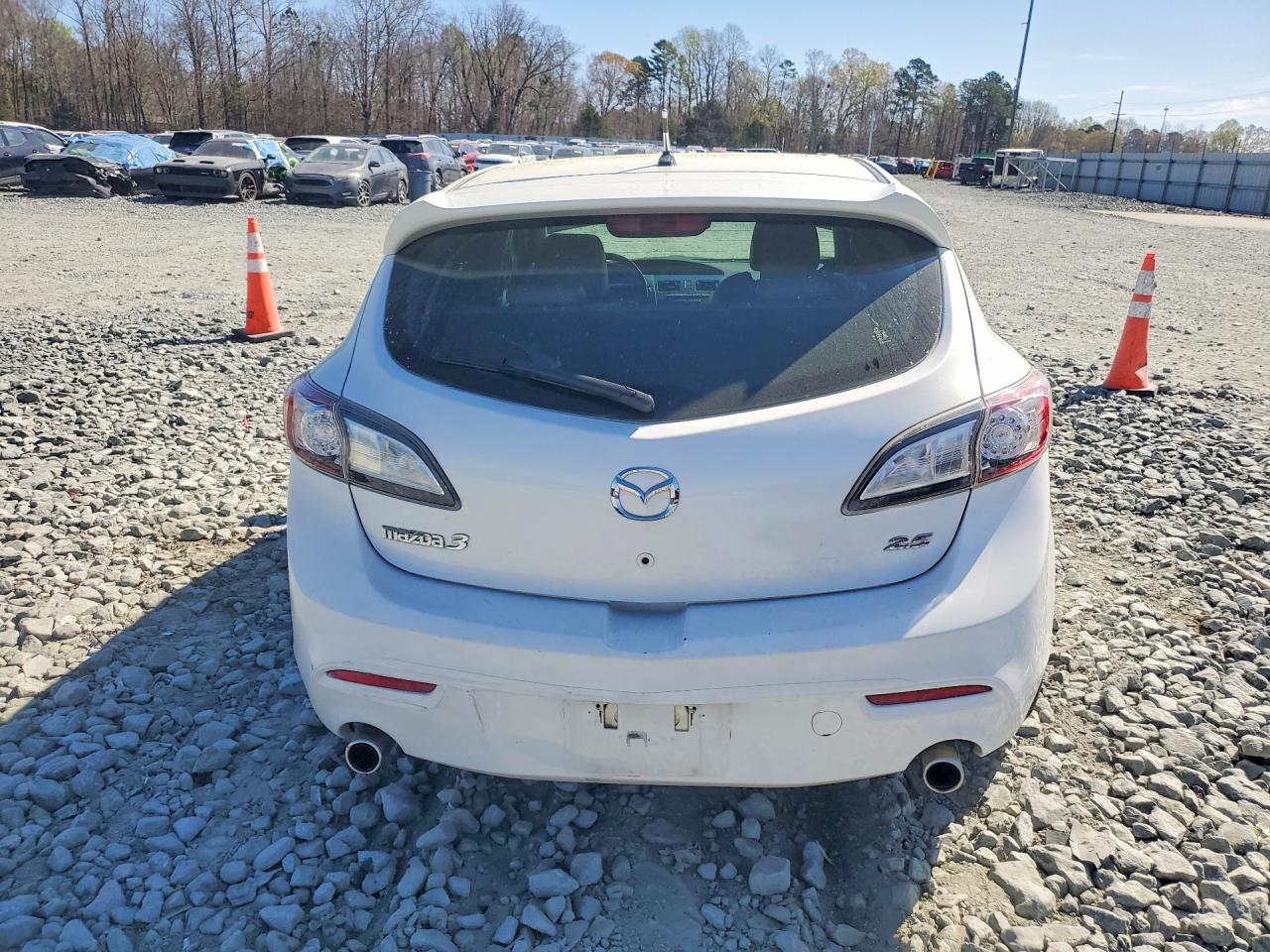 Mazda Mazda3 S
