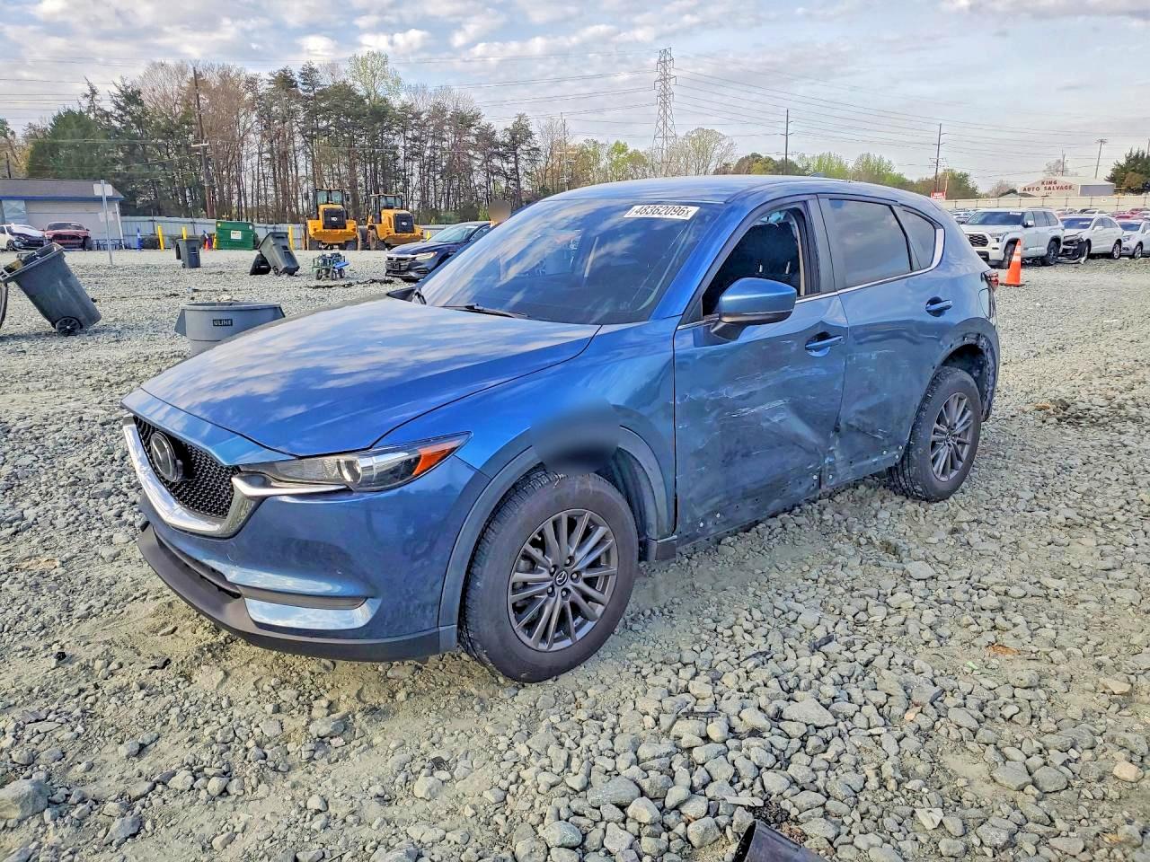 Salvage Mazda Cx Image
