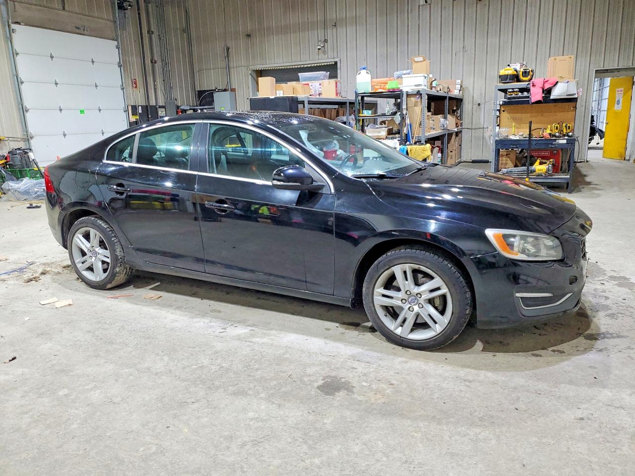 Volvo S60 T5