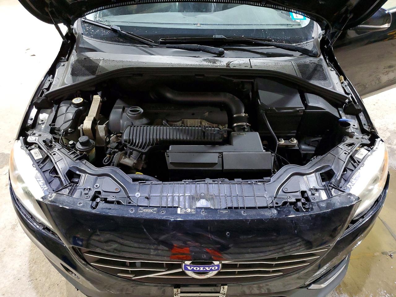 Volvo S60 T5