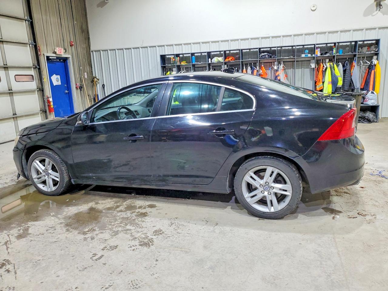 Volvo S60 T5