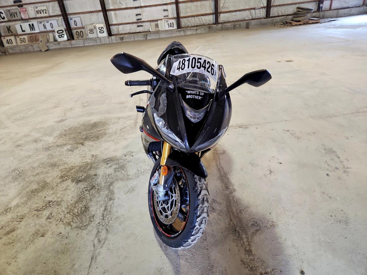 Triumph Daytona Moto2 765