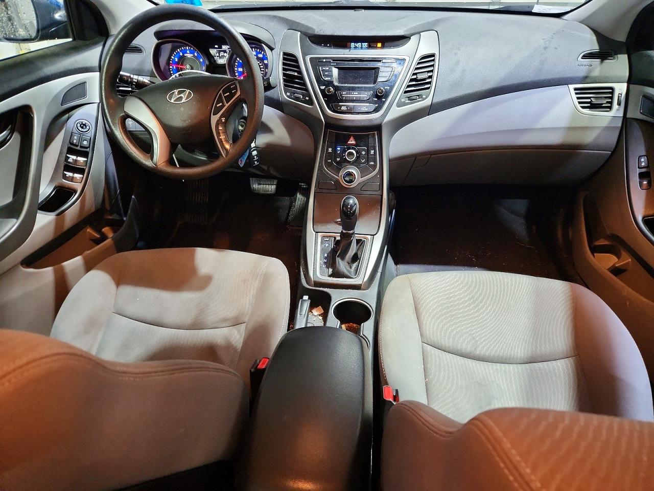 Hyundai ELANTRA Se