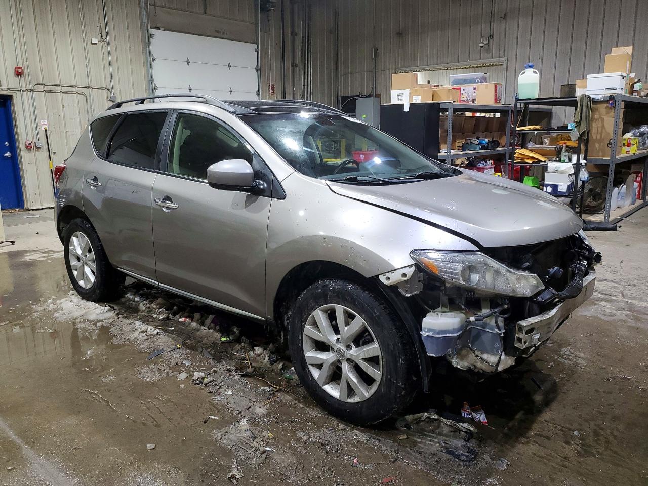 Nissan Murano S