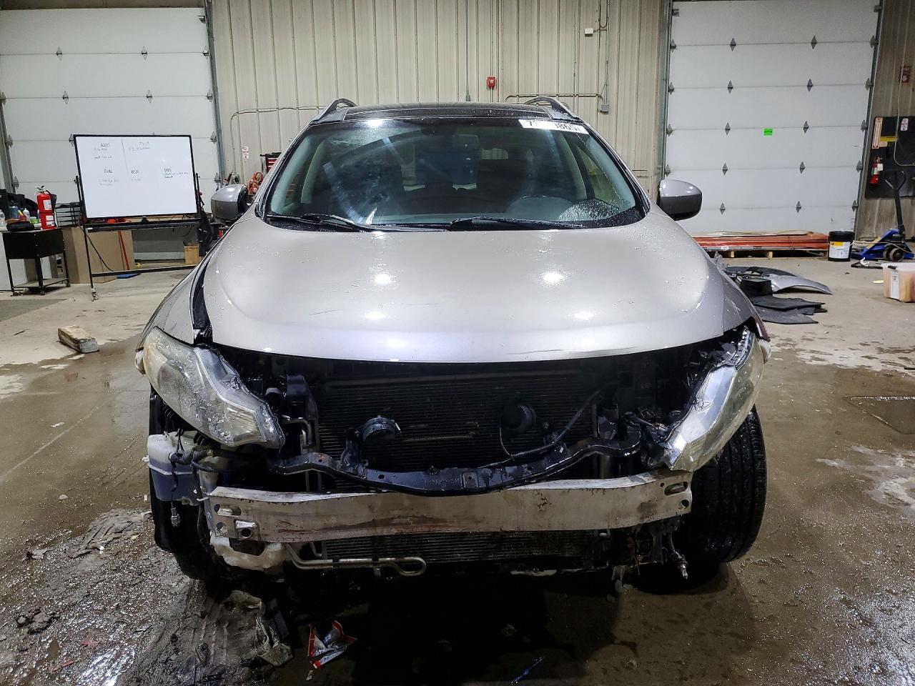 Nissan Murano S
