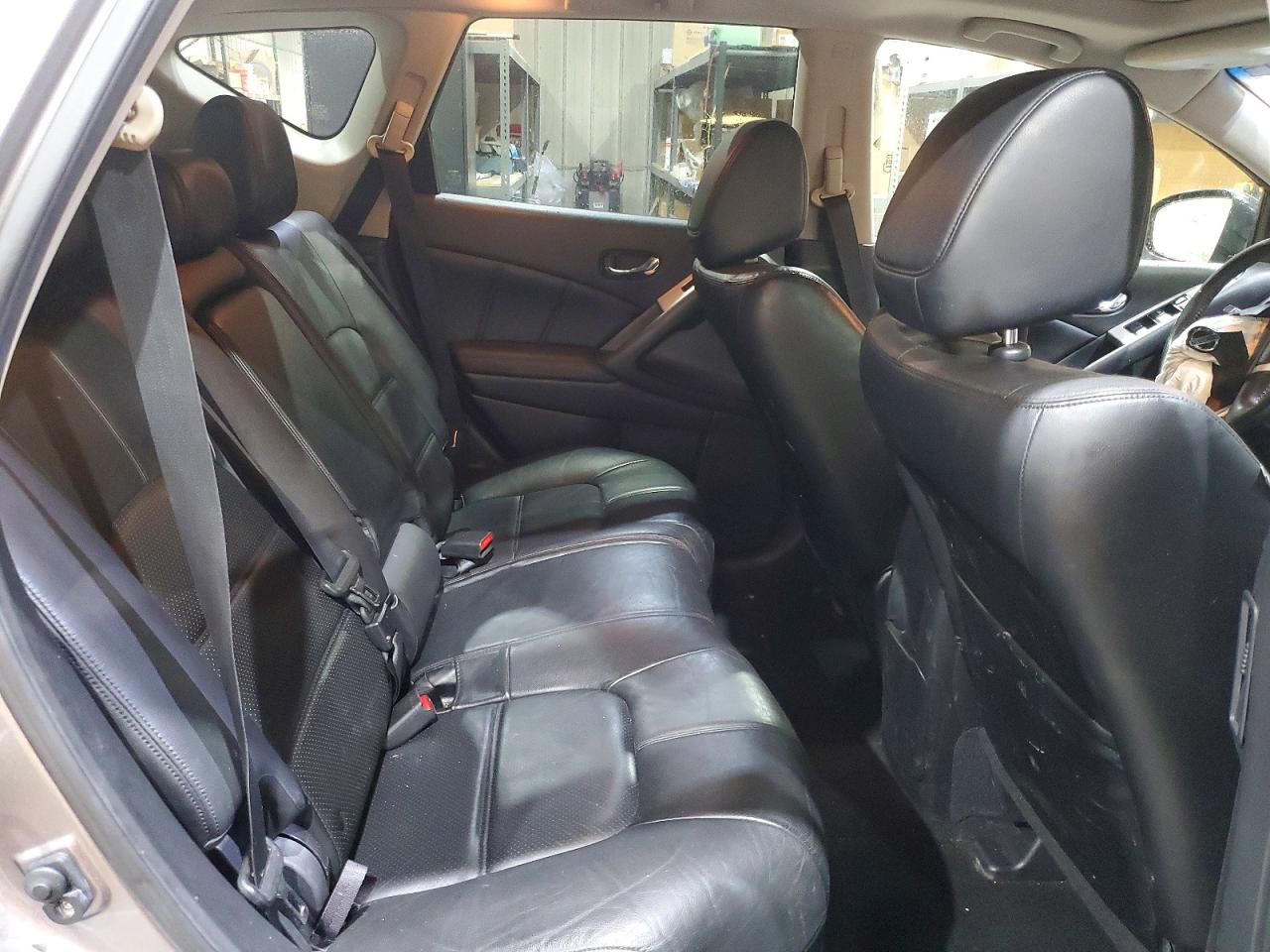 Nissan Murano S