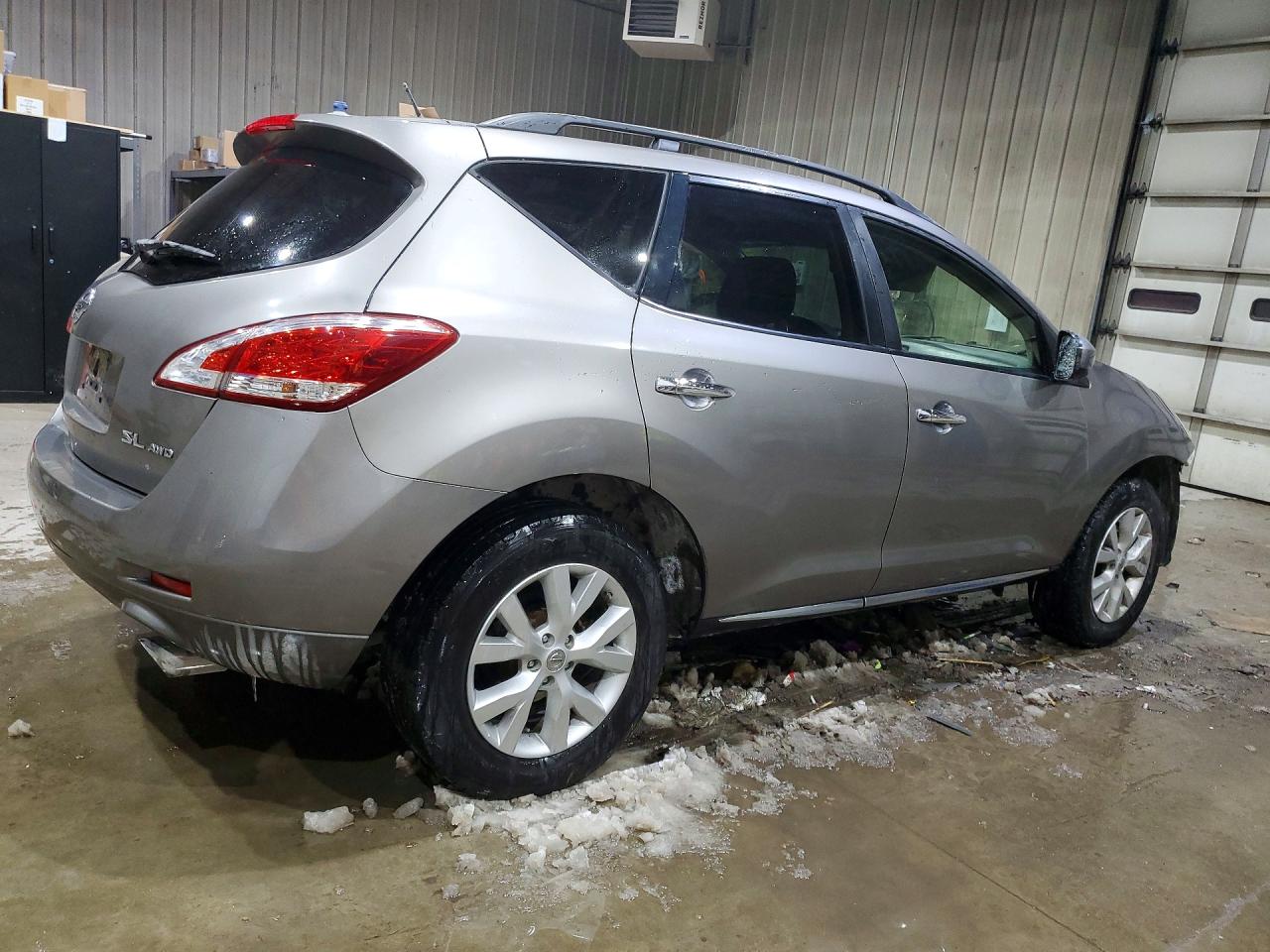 Nissan Murano S