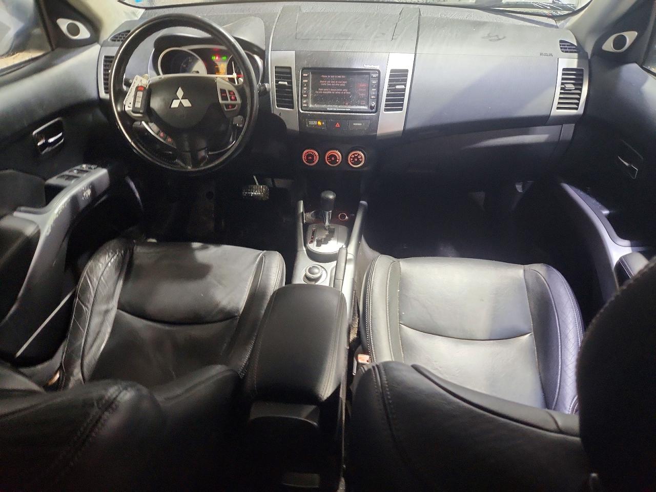 Mitsubishi Outlander Xls