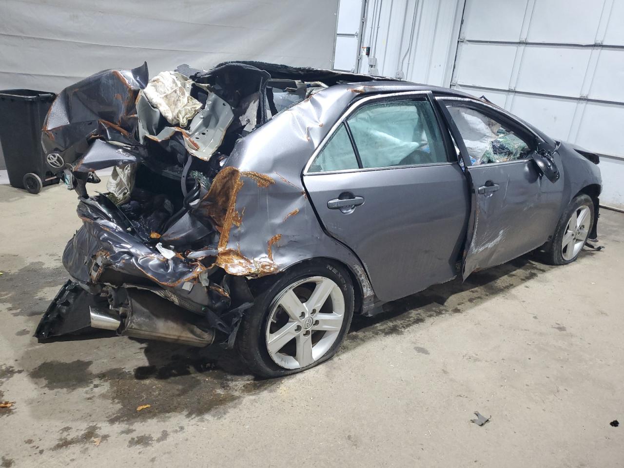 Toyota Camry L
