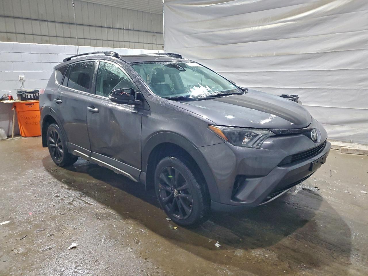 Toyota RAV4 Adventure