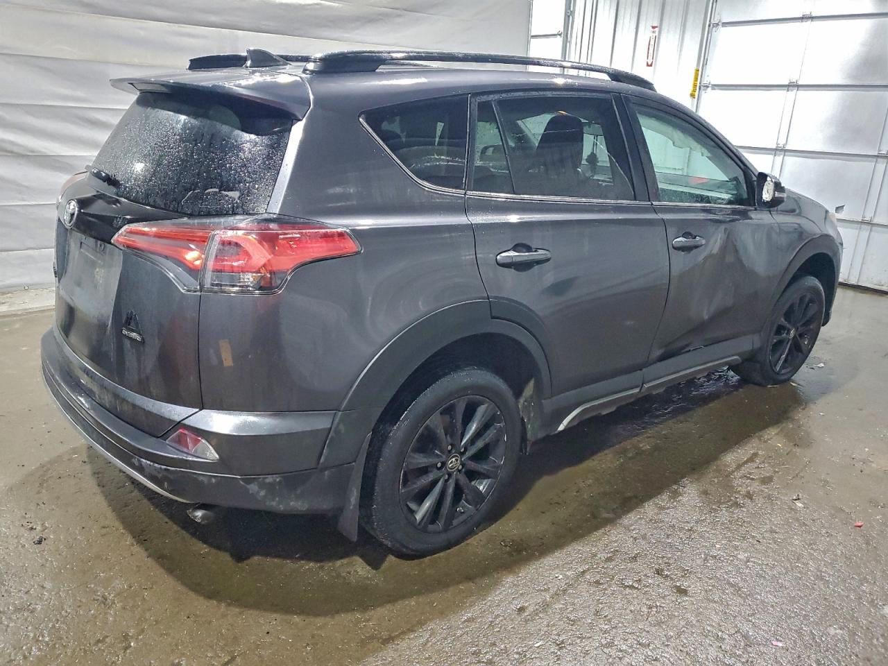 Toyota RAV4 Adventure