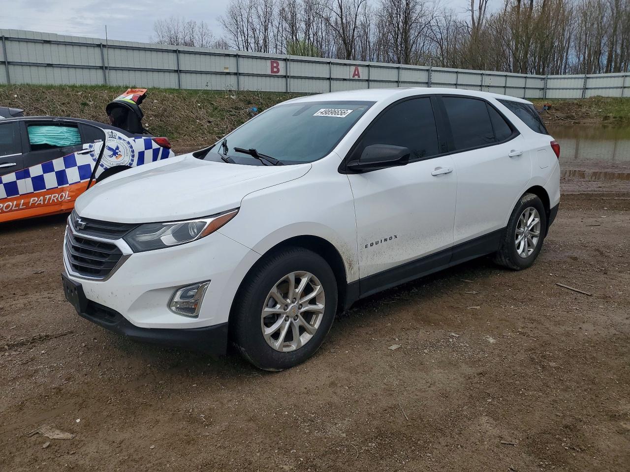 Salvage Chevrolet Equinox Image