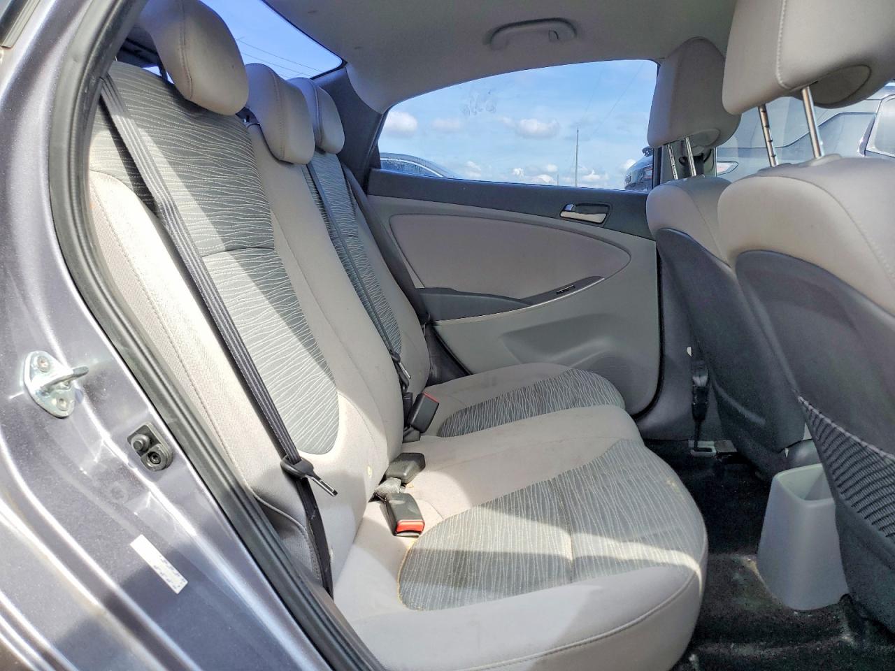 Hyundai ACCENT Se