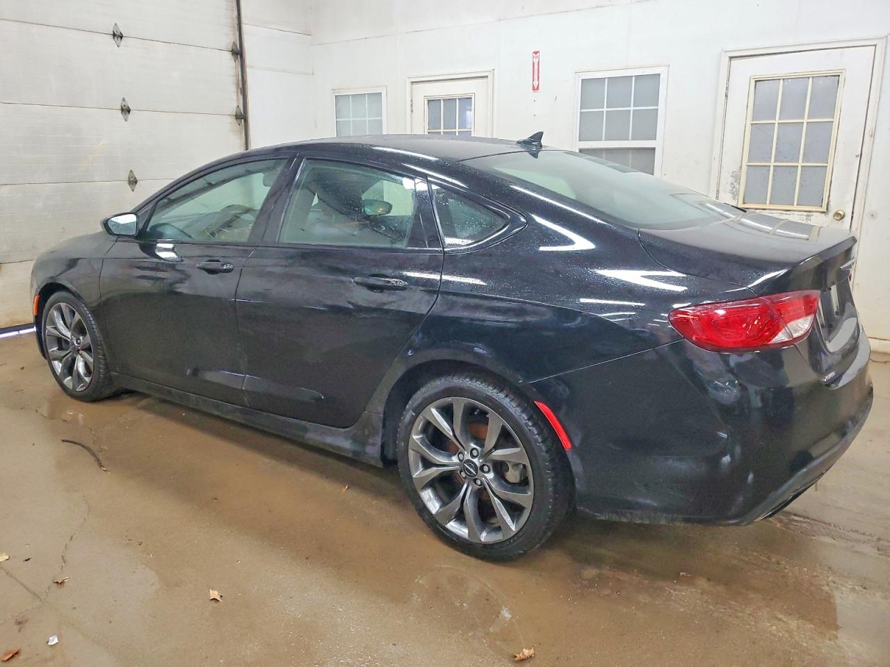 Chrysler 200 S
