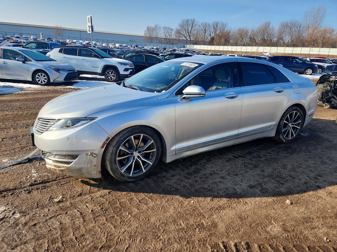 Salvage Lincoln MKZ Image