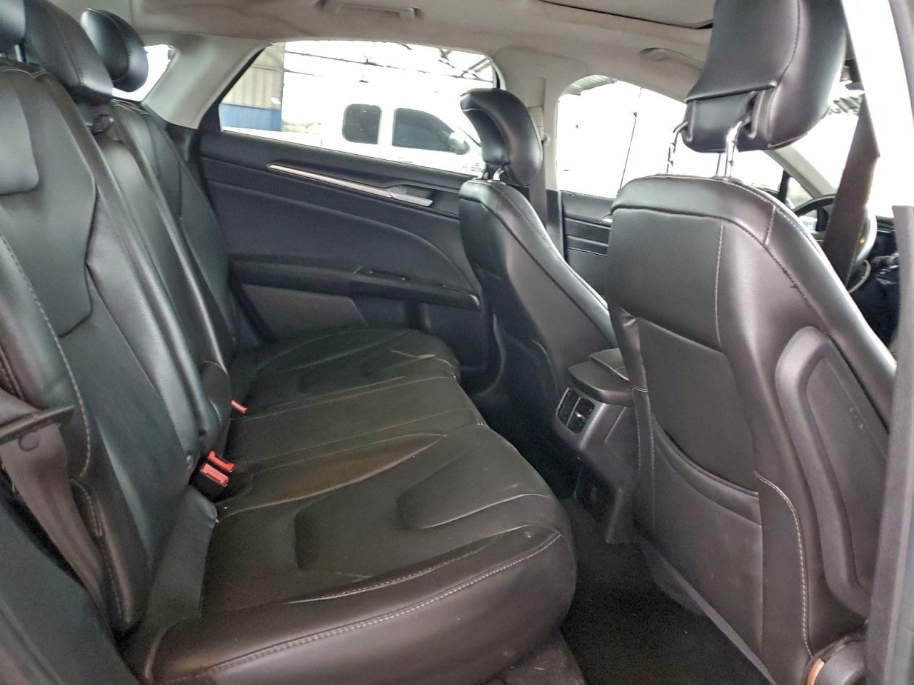 Ford Fusion Titanium