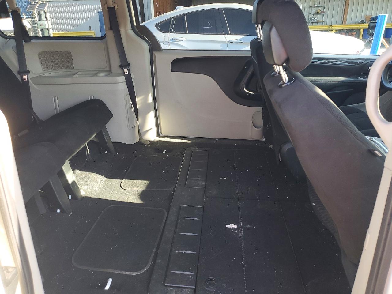 Dodge Caravan Sxt
