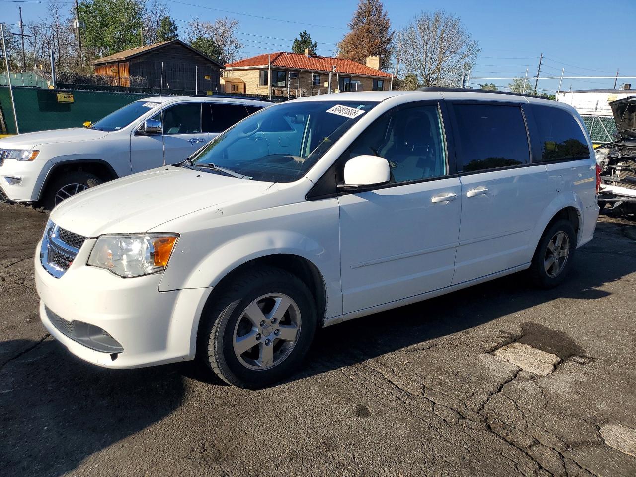 Salvage Dodge Caravan Image