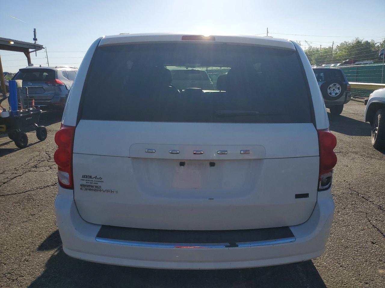 Dodge Caravan Sxt