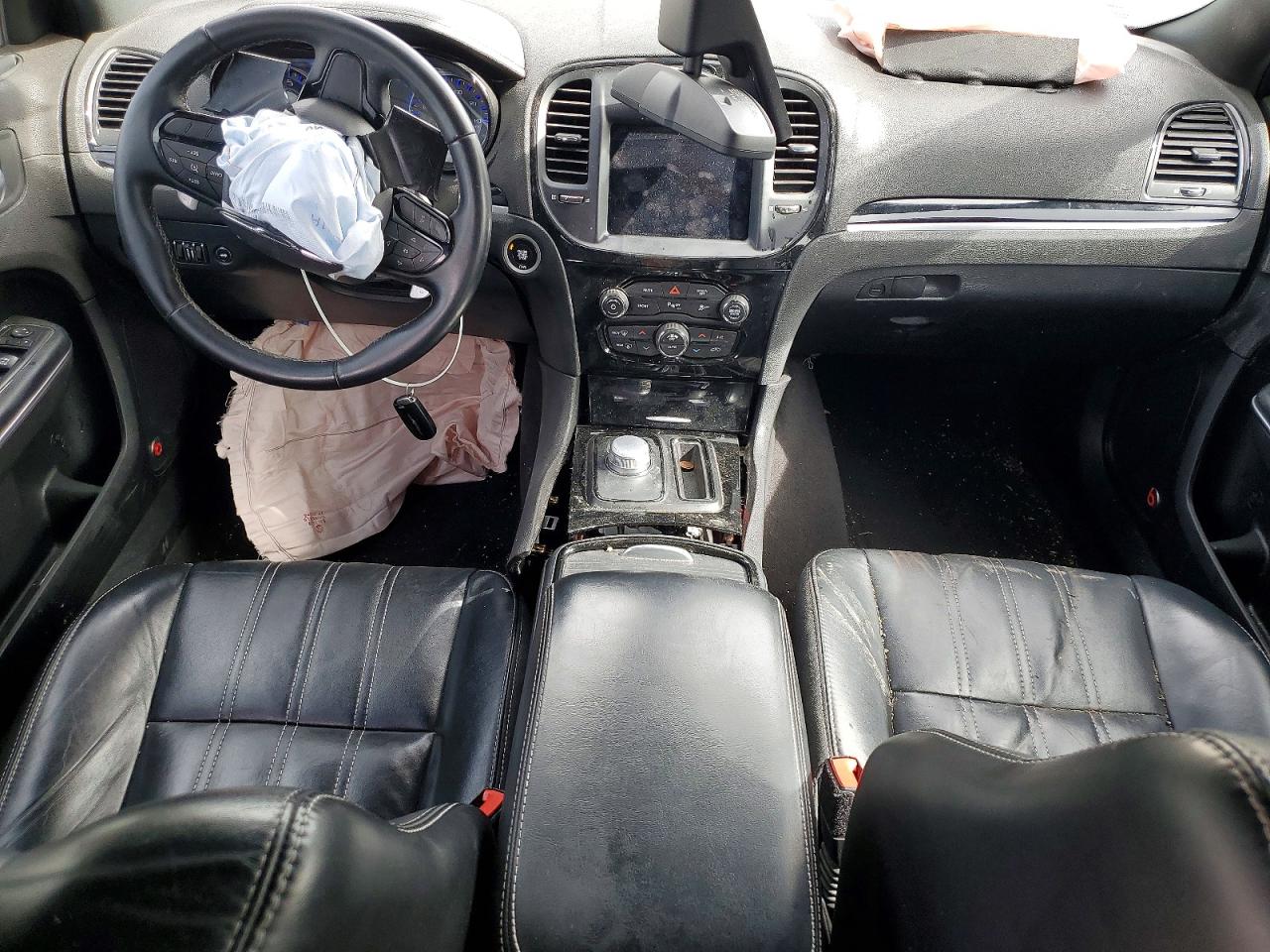 Chrysler 300 S