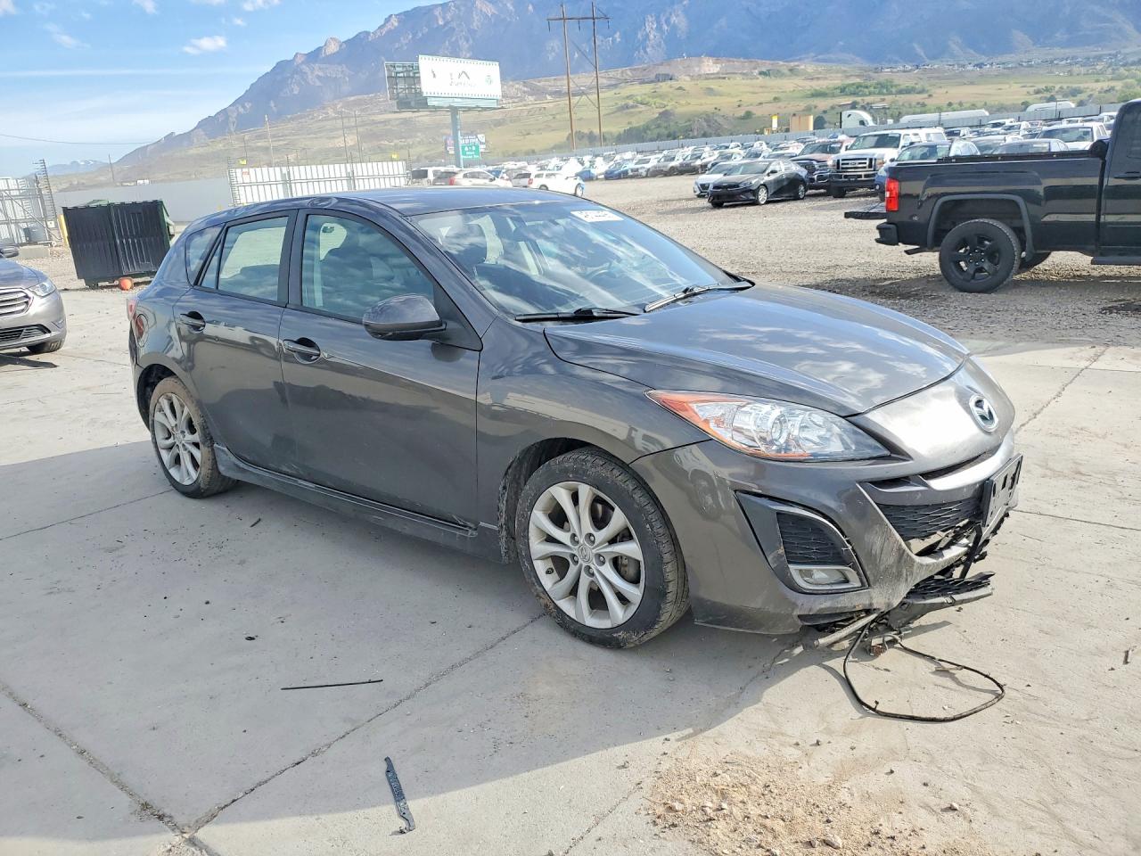 Mazda Mazda3 S