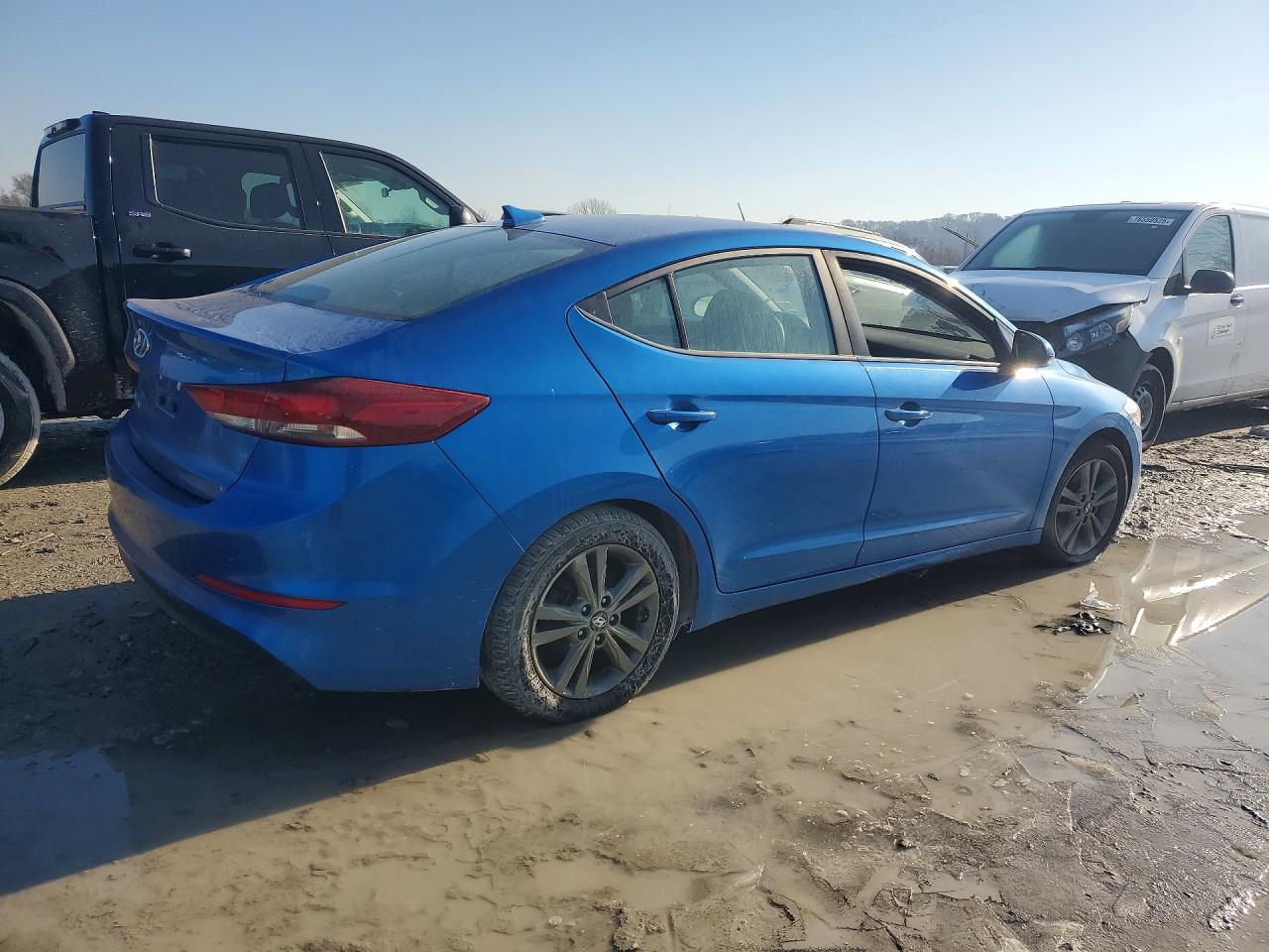 Hyundai ELANTRA Sel